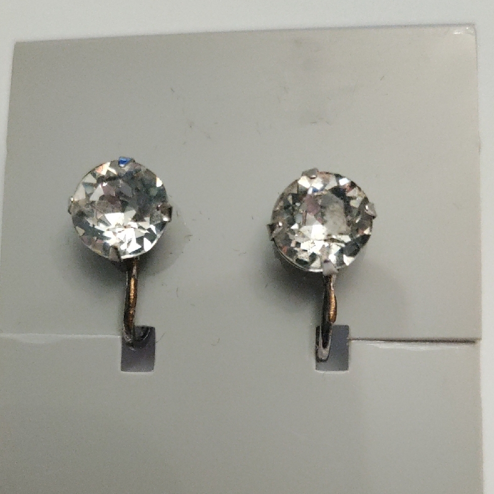Crystal Solitaire Screw Back Earrings - Clear Crystal Vintage